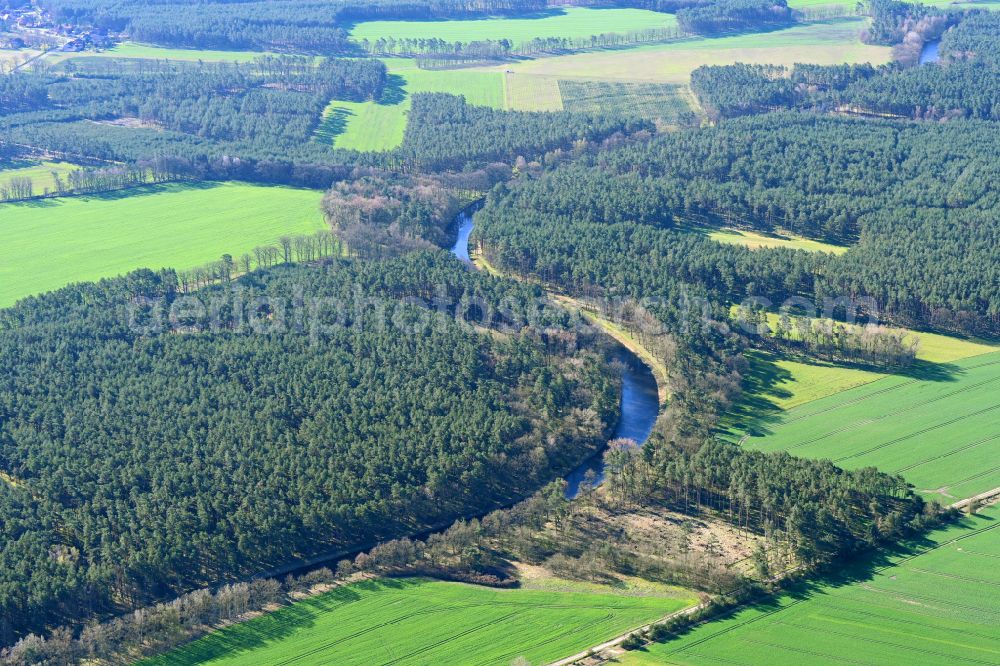 Eldena from above - Channel flow and river banks of the waterway shipping MEW Mueritz-Elde-Wasserstrasse in Eldena in the state Mecklenburg - Western Pomerania, Germany