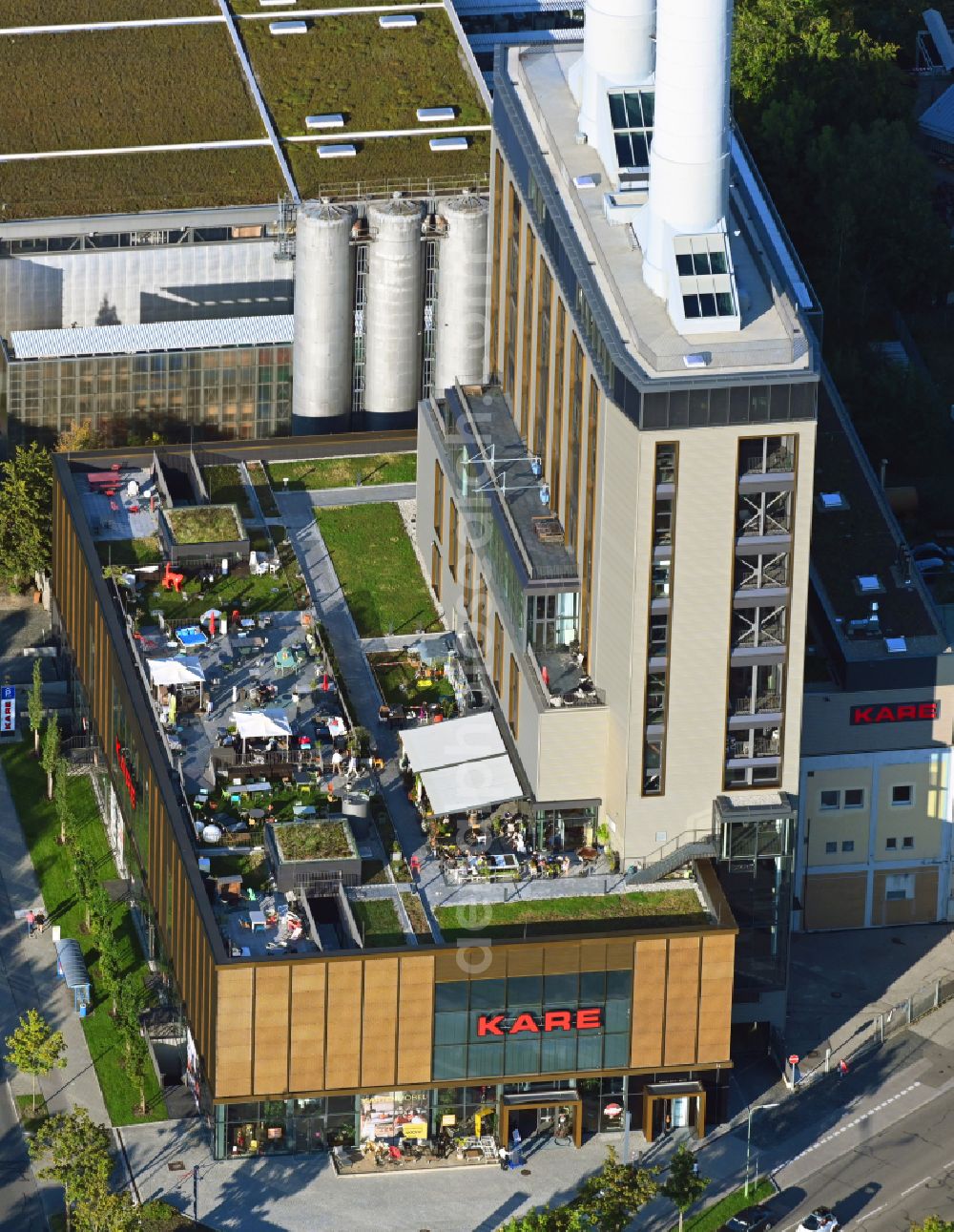 München from the bird's eye view: KARE Furniture store in the former cogeneration plant at the Drygalski-Allee in Munich Obersendling in the state of Bavaria