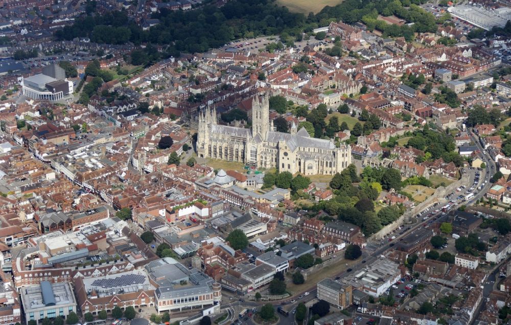 Aerial photograph Canterbury - Church building of the cathedral of Canterbury in England, United Kingdom