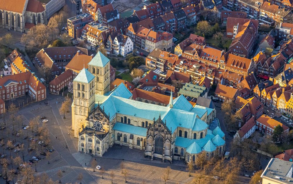 Münster from above - Church building of the cathedral of St.-Paulus-Dom in Muenster in the state North Rhine-Westphalia