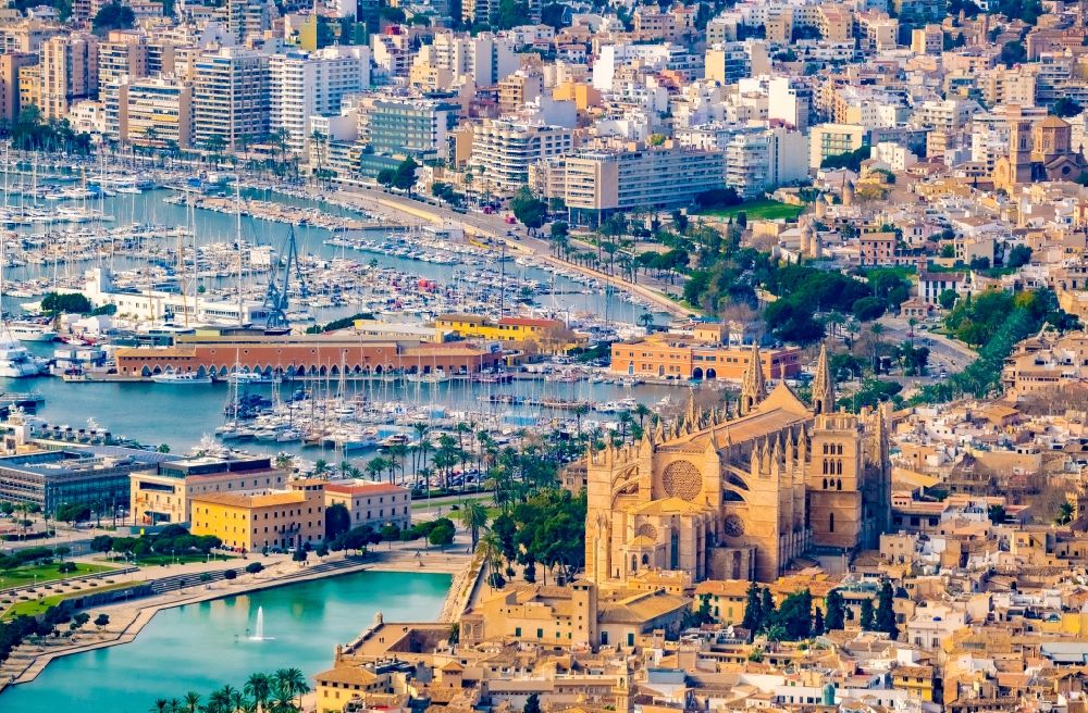Palma from above - Church building of the cathedral on Placa de la Seu in the old town - center with a view of the harbor in Palma de Mallorca on the Balearic island of Mallorca, Spain
