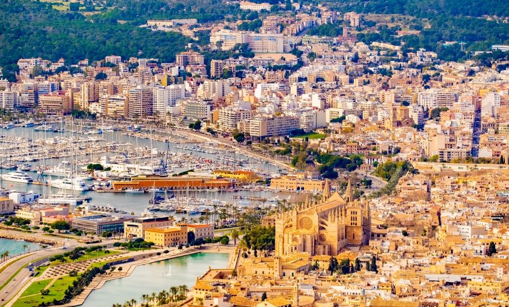 Palma from the bird's eye view: Church building of the cathedral on Placa de la Seu in the old town - center with a view of the harbor in Palma de Mallorca on the Balearic island of Mallorca, Spain
