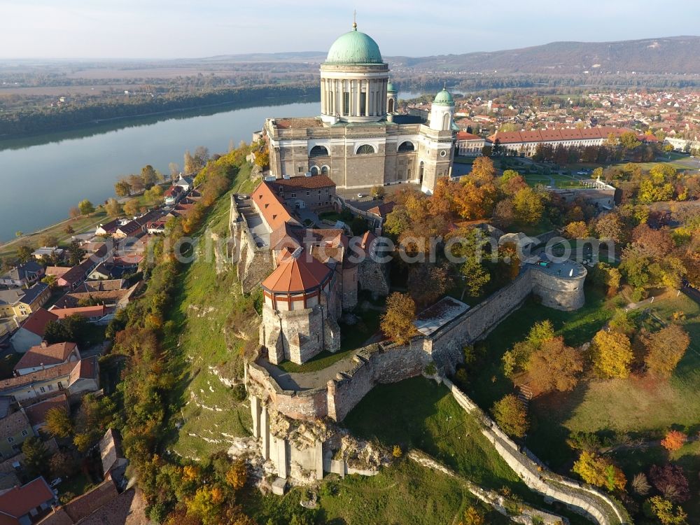 Aerial photograph Esztergom - Church building of the cathedral of Saint Adalbert Cathedral in Esztergom in Komarom-Esztergom, Hungary