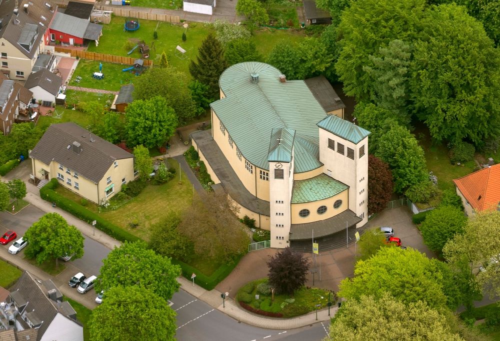 Essen OT Bochold from above - View of the church St. Fronleichnam in the district of Bochold in Essen in the state of North Rhine-Westphalia