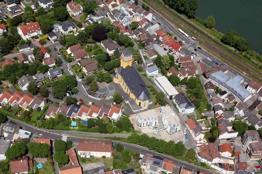 Mainz from the bird's eye view: The Church of the Catholic Parish of the Assumption of the Hohlstrasse in Mainz in Rhineland-Palatinate