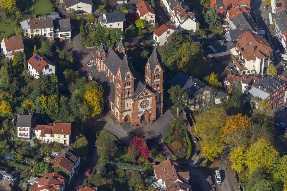Aerial image Mettlach - Church of Saint Lutwinus in Mettlach in Saarland