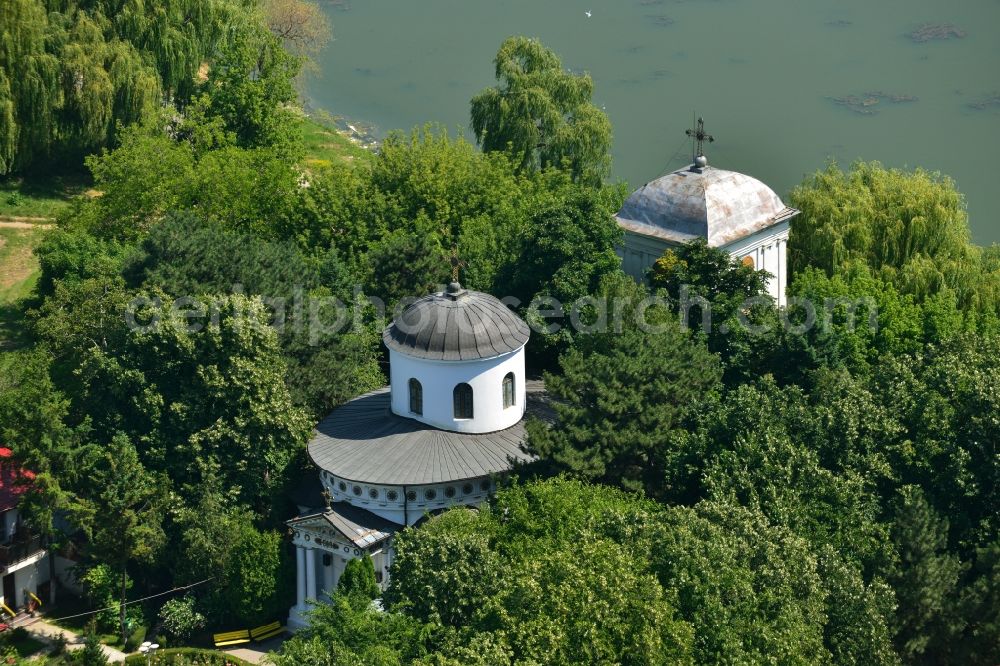 Bukarest from the bird's eye view: Church on the banks of Lacul Tei in the city center of the capital, Bucharest, Romania