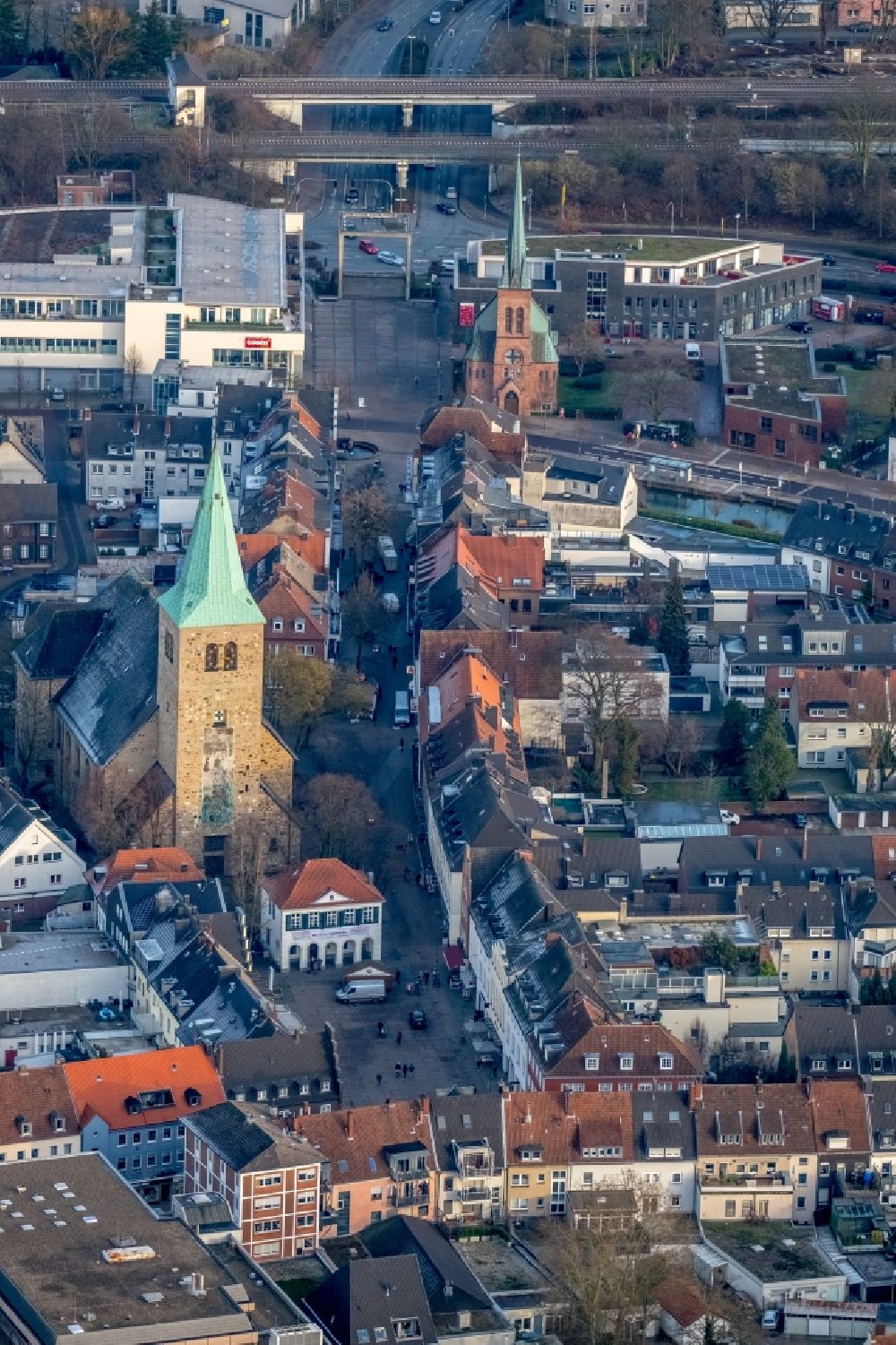 Aerial image Dorsten - Church building St. Agatha on Markt in Dorsten in the state North Rhine-Westphalia, Germany