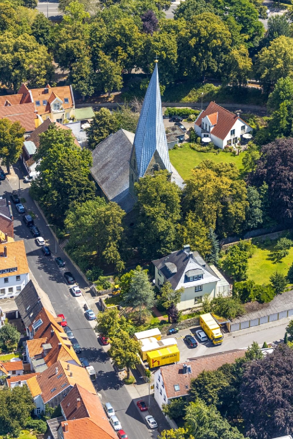 Soest from above - Church building of Alt St. Thomae also called Schiefer Turm on Thomaestrasse in Soest in the state North Rhine-Westphalia, Germany