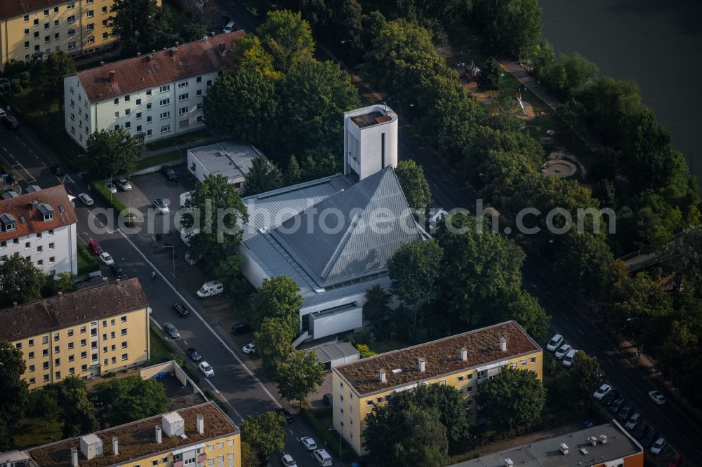 Würzburg from the bird's eye view: Church building St. Andreas on Theodor-Heuss-Damm in the district Sanderau in Wuerzburg in the state Bavaria, Germany