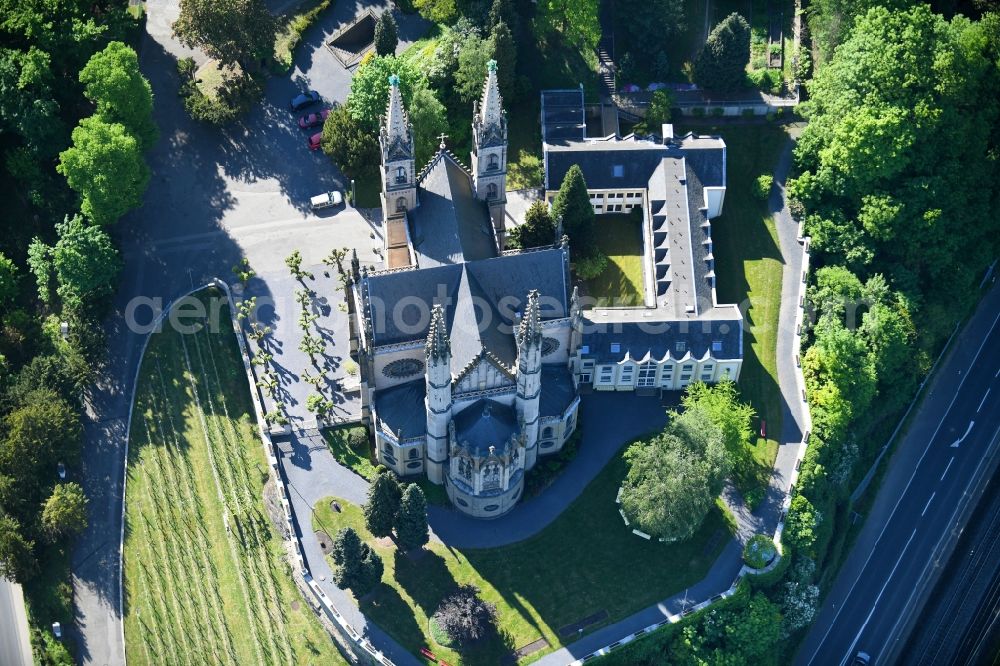 Aerial photograph Remagen - Church building Apolinaris Kirche on Apollinarisberg in Remagen in the state Rhineland-Palatinate, Germany