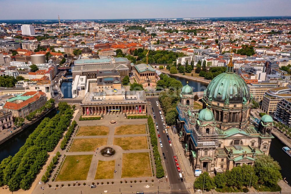 Berlin from above - Church building of the cathedral of Berlin (Supreme Parish and Collegiate Church) on Museum Island in the Mitte part of Berlin in Germany