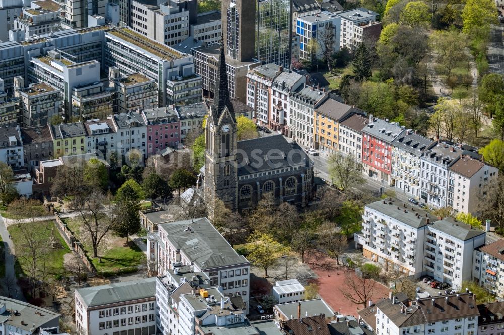 Frankfurt am Main from above - Church building on Bleichstrasse in the district Innenstadt in Frankfurt in the state Hesse, Germany