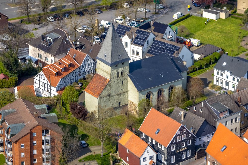 Aerial image Bönen - Church building on Kirchplatz in Boenen in the state North Rhine-Westphalia, Germany
