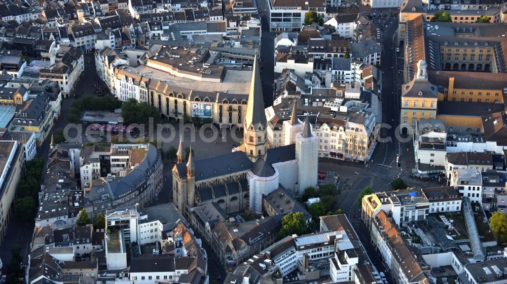 Aerial image Bonn - Church building of the cathedral of Bonner Muenster on Martinsplatz in the district Zentrum in Bonn in the state North Rhine-Westphalia, Germany