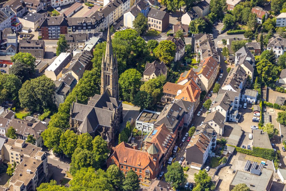 Aerial image Dortmund - Church building St. Clara. on street Am Stift in the district Hoerde in Dortmund at Ruhrgebiet in the state North Rhine-Westphalia, Germany