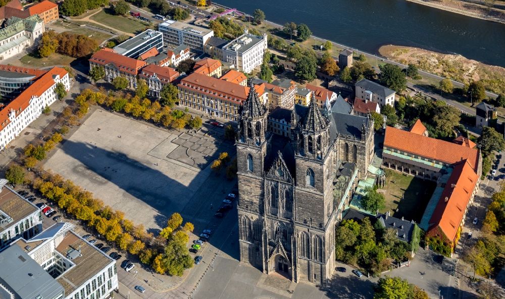 Aerial photograph Magdeburg - Church building of the cathedral of Dom zu Magdeburg in the district Altstadt in Magdeburg in the state Saxony-Anhalt