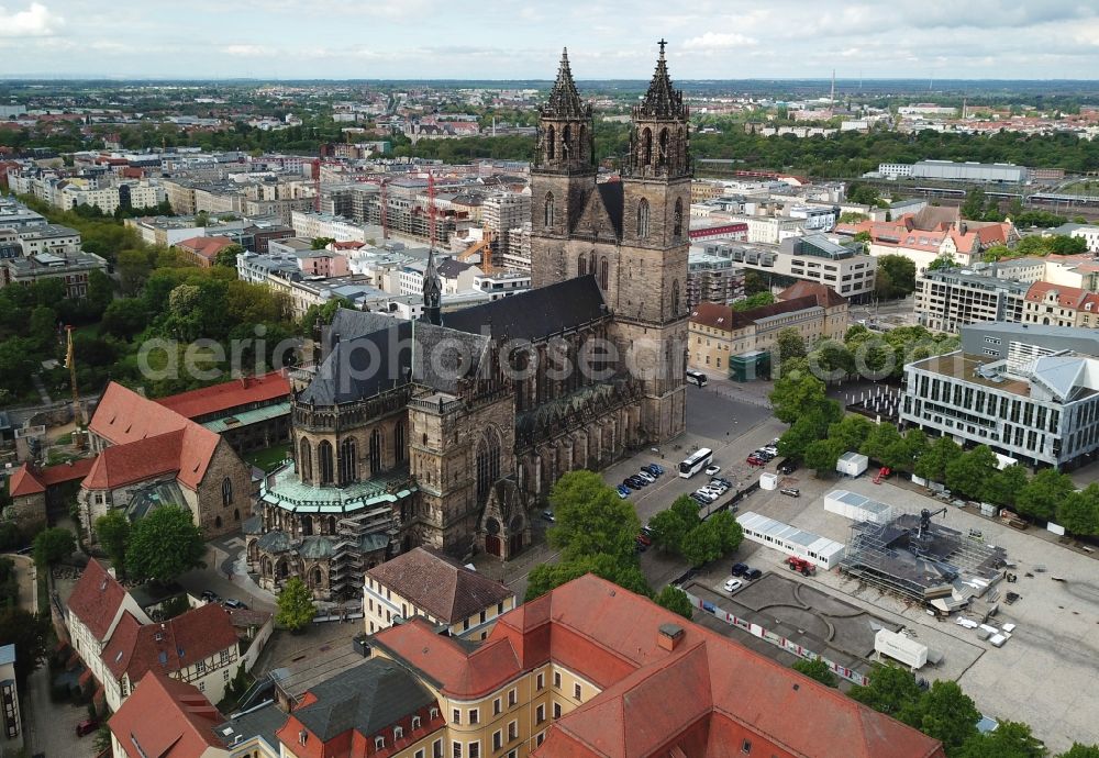 Aerial photograph Magdeburg - Church building of the cathedral of Dom zu Magdeburg in the district Altstadt in Magdeburg in the state Saxony-Anhalt