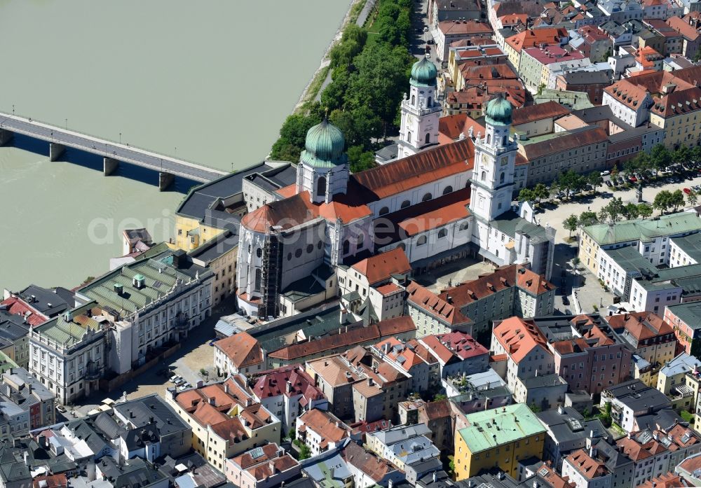 Aerial image Passau - Church building of the cathedral of of Dom St. Stephan in Passau in the state Bavaria, Germany