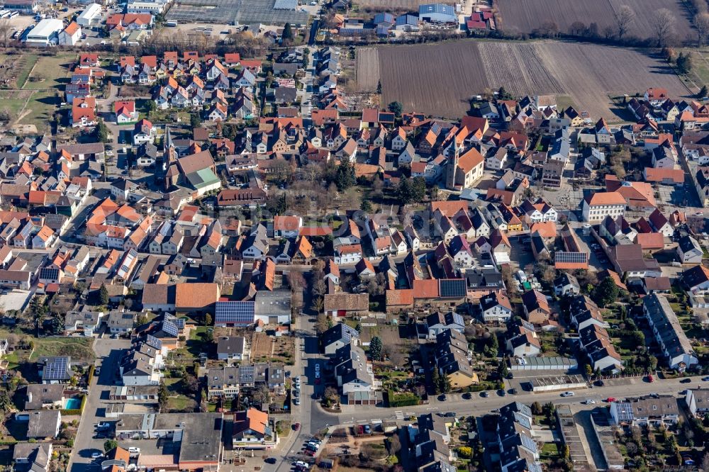 Aerial photograph Dannstadt-Schauernheim - Church building in the village of in Dannstadt-Schauernheim in the state Rhineland-Palatinate, Germany