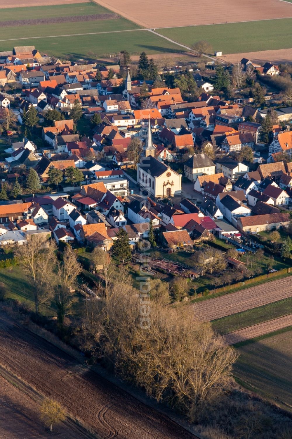 Aerial image Knittelsheim - Church building in the village of in Knittelsheim in the state Rhineland-Palatinate, Germany