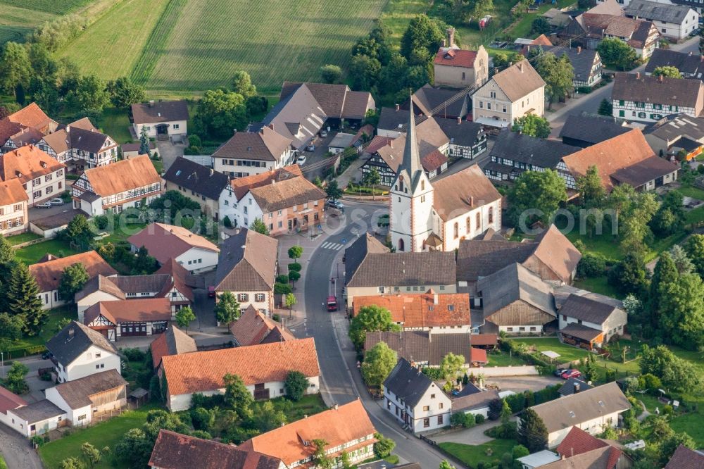 Willstätt from the bird's eye view: Church building in the village of in the district Legelshurst in Willstaett in the state Baden-Wuerttemberg, Germany