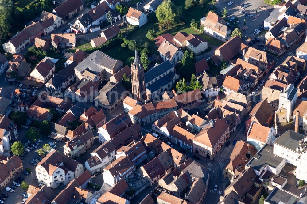 Aerial photograph Pfaffenhoffen - Church building in the village of in Pfaffenhoffen in Grand Est, France