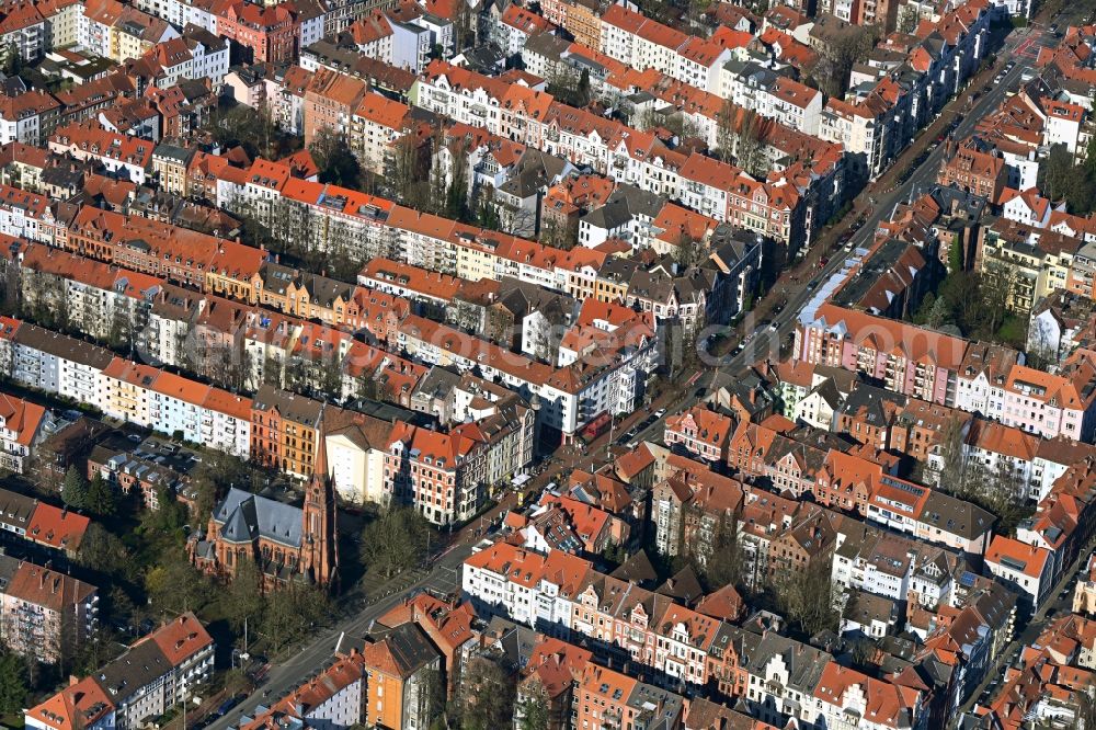 Aerial image Hannover - Church building of Dreifaltigkeitskirche on Friesenstrasse in the district Oststadt in Hannover in the state Lower Saxony, Germany