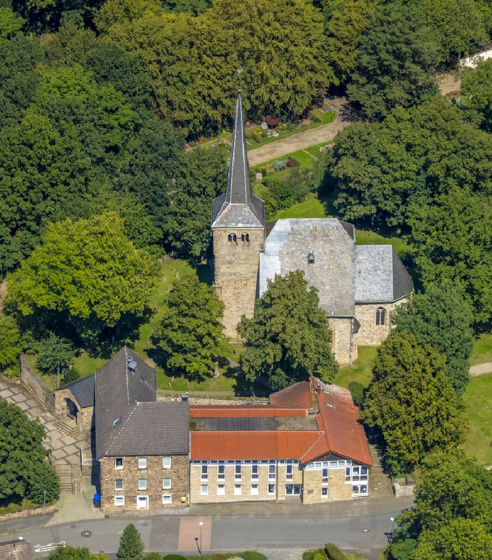 Aerial image Bochum - Church building protestant Kirchengemeinde Stiepel on street Brockhauser Strasse in the district Stiepel in Bochum at Ruhrgebiet in the state North Rhine-Westphalia, Germany