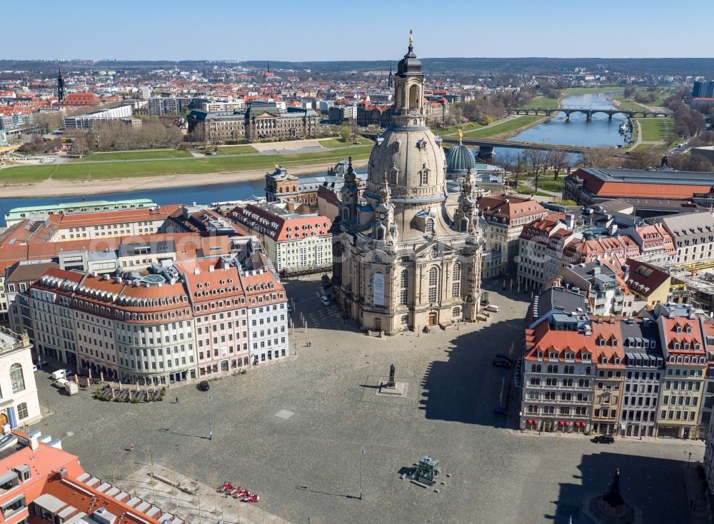 Dresden from the bird's eye view: Church building in Frauenkirche Dresden on Neumarkt Old Town- center of downtown in the district Altstadt in Dresden in the state Saxony, Germany