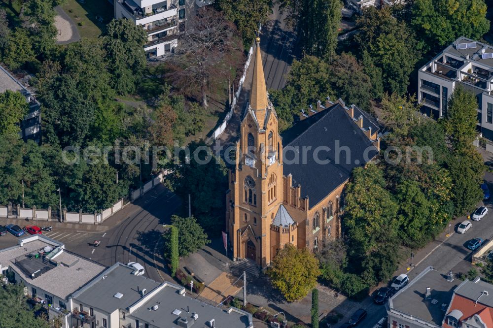 Aerial image Leipzig - Church building Friedenskirche on place Kirchplatz in the district Gohlis in Leipzig in the state Saxony, Germany