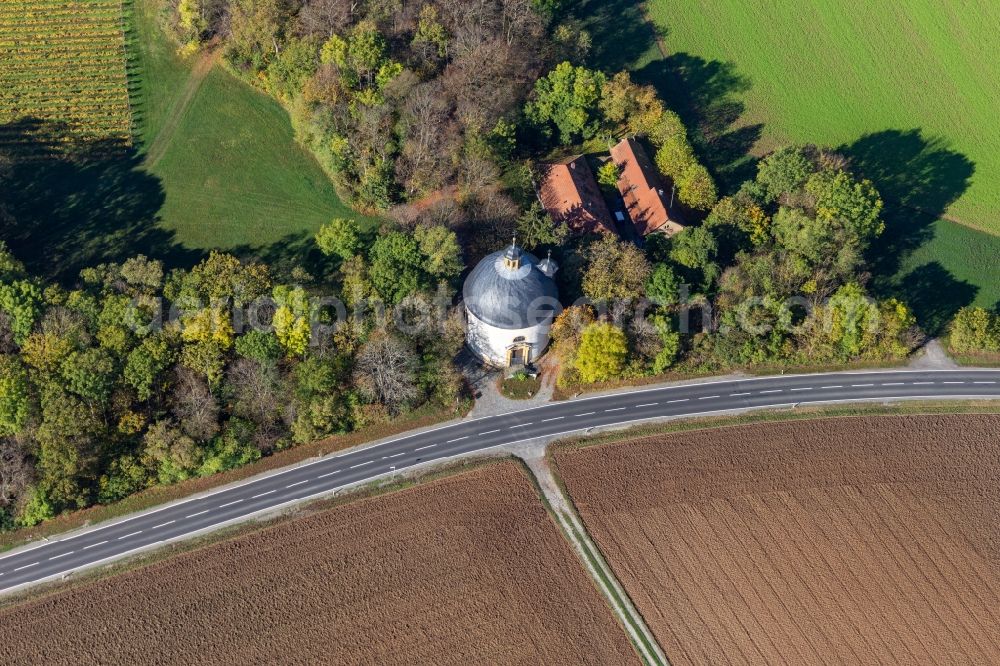 Volkach from the bird's eye view: Church building Holy-Cross-Chapel in Volkach in the state Bavaria