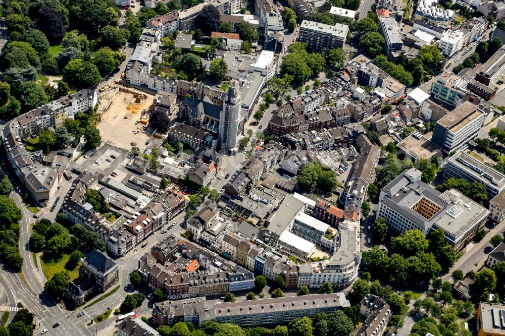 Aerial image Aachen - Church building Heilig Kreuz Kirche in Aachen in the state North Rhine-Westphalia, Germany
