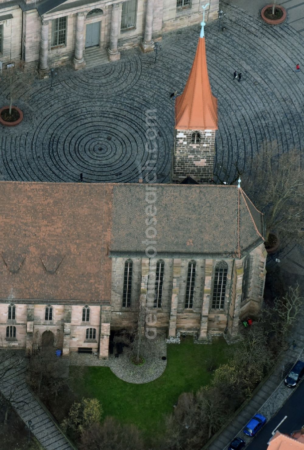 Nürnberg from the bird's eye view: Church building in St. Jakob - Jakobskirche on place Jakobspatz in Old Town- center of downtown in the district Altstadt - Sankt Lorenz in Nuremberg in the state Bavaria, Germany