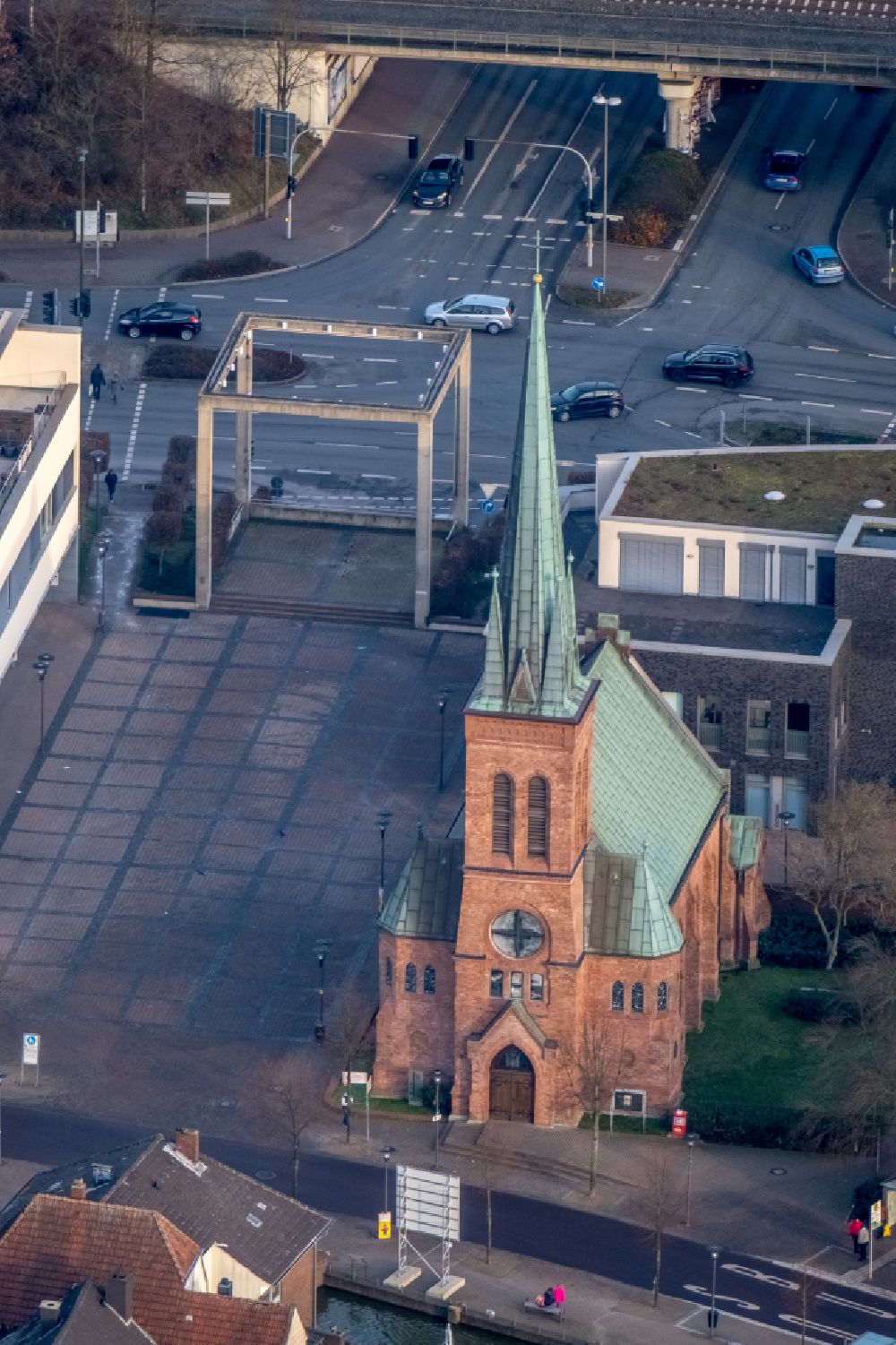 Aerial photograph Dorsten - Church building Johanneskirche - Evangelische Kirchengemeinde Gahlen on Platz of Deutschen Einheit in the district Feldmark in Dorsten at Ruhrgebiet in the state North Rhine-Westphalia, Germany
