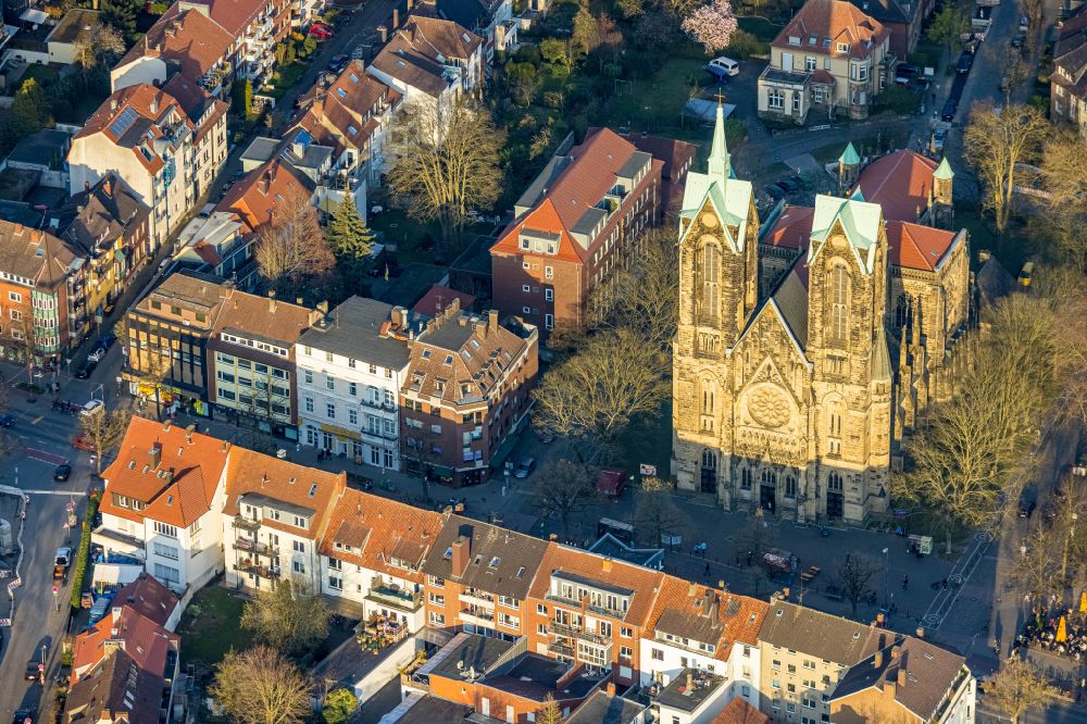 Aerial photograph Münster - Church building St. Joseph on Sankt-Josefs-Kirchplatz in the district Geist in Muenster in the state North Rhine-Westphalia, Germany