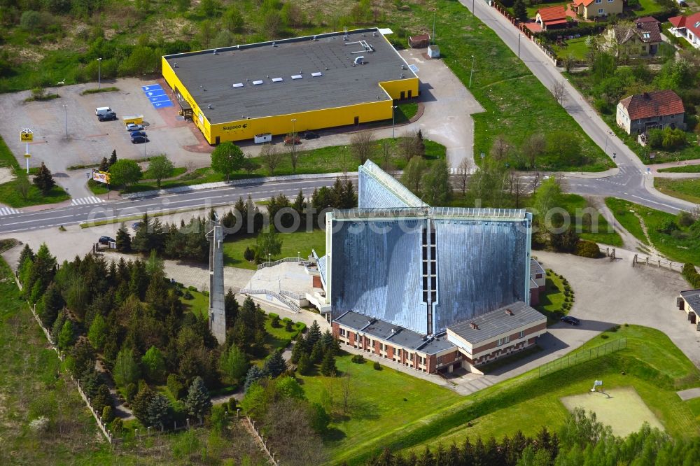 Aerial photograph Zgorzelec - Gerltsch - Church building St. Joseph the Worker Church in Zgorzelec - Gerltsch in Dolnoslaskie - Niederschlesien, Poland