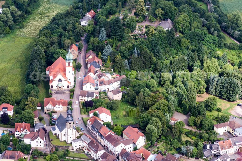 Aerial image Winnweiler - Church building of catholic Church Herz Jesu in Winnweiler in the state Rhineland-Palatinate, Germany