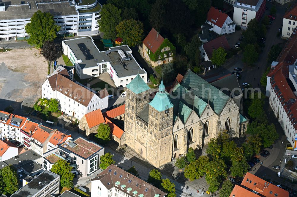 Aerial image Osnabrück - Church building of the church St. Johann on Johannisstrasse in the district Innenstadt in Osnabrueck in the state Lower Saxony, Germany