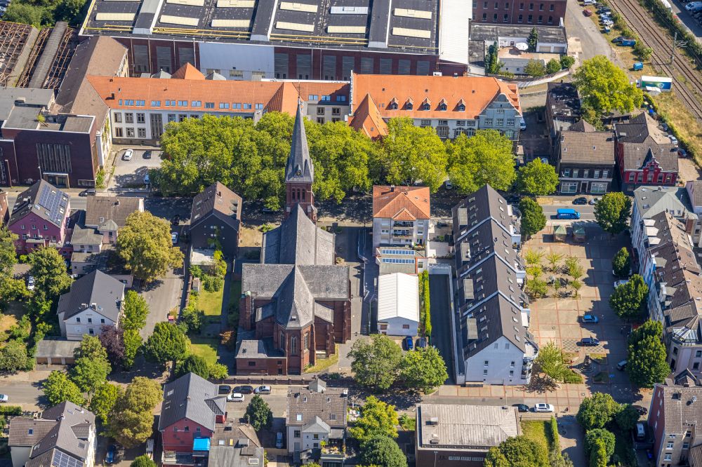 Witten from the bird's eye view: Church building Kirche St. Joseph on the Westfeldstrasse in the district Ruedinghausen in Witten at Ruhrgebiet in the state North Rhine-Westphalia, Germany