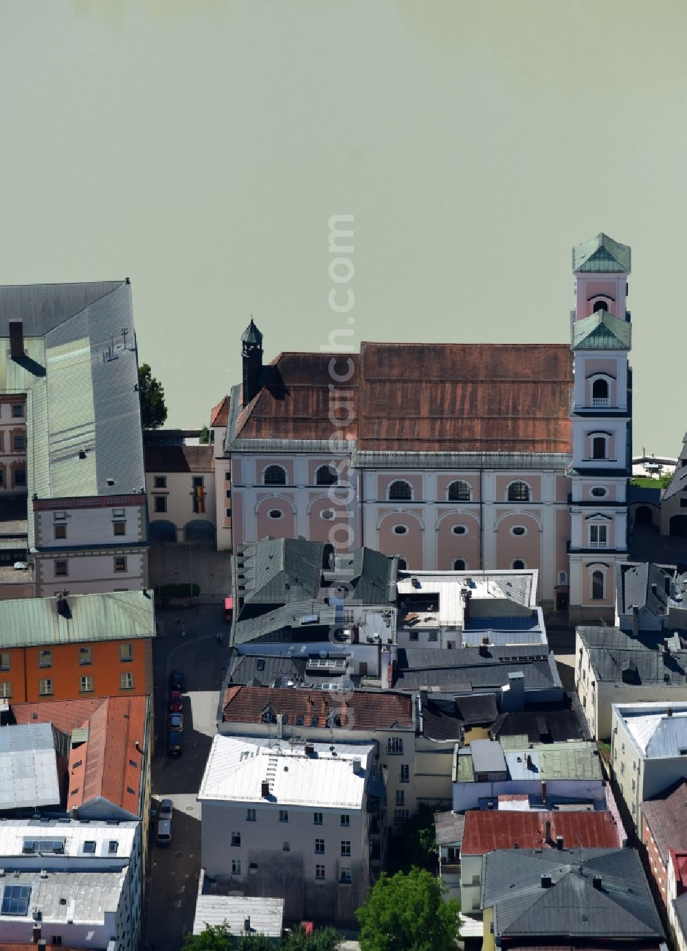 Passau from the bird's eye view: Church building Kirche St. Michael in the district Altstadt in Passau in the state Bavaria, Germany