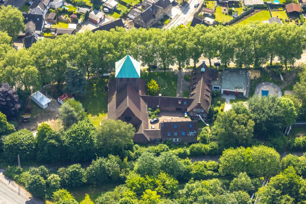 Gladbeck from above - Church building St. Lamberti Filialkirche St. Elisabeth in Gladbeck at Ruhrgebiet in the state North Rhine-Westphalia, Germany