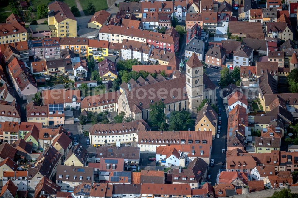 Aerial image Würzburg - Church building in of St. Laurentius Kirche on Fuchsgasse Old Town- center of downtown in the district Heidingsfeld in Wuerzburg in the state Bavaria, Germany