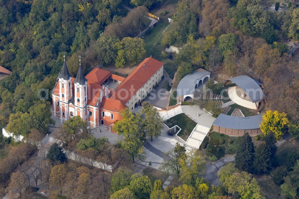 Siklos from the bird's eye view: Church building Mariae Himmelfahrt in Siklos in Komitat Baranya, Hungary