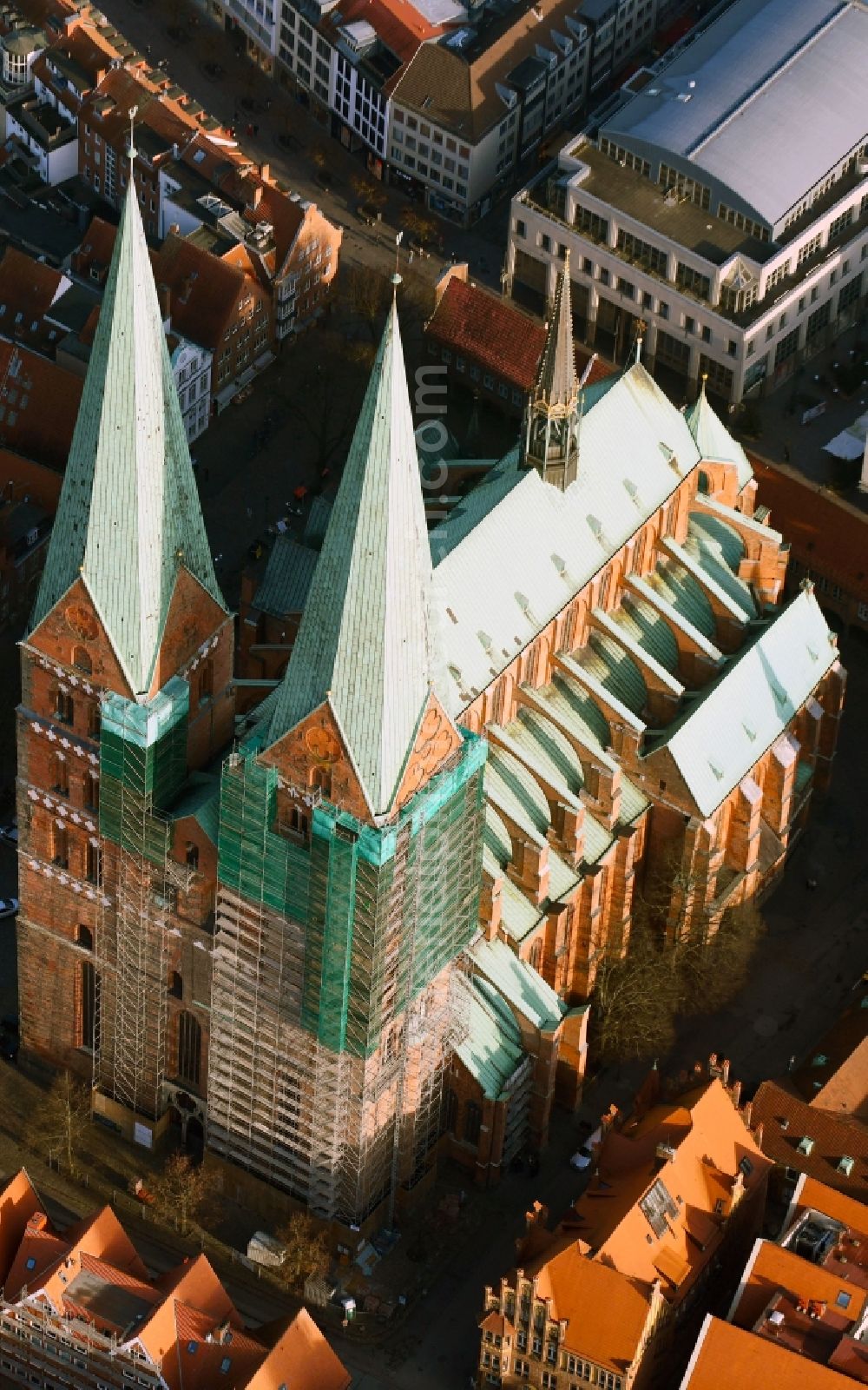 Lübeck from the bird's eye view: Church building Marien church in Luebeck in the state Schleswig-Holstein, Germany