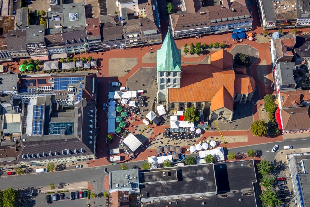 Hamm from above - Church building Pauluskirche on Marktplatz in Hamm in the state North Rhine-Westphalia, Germany