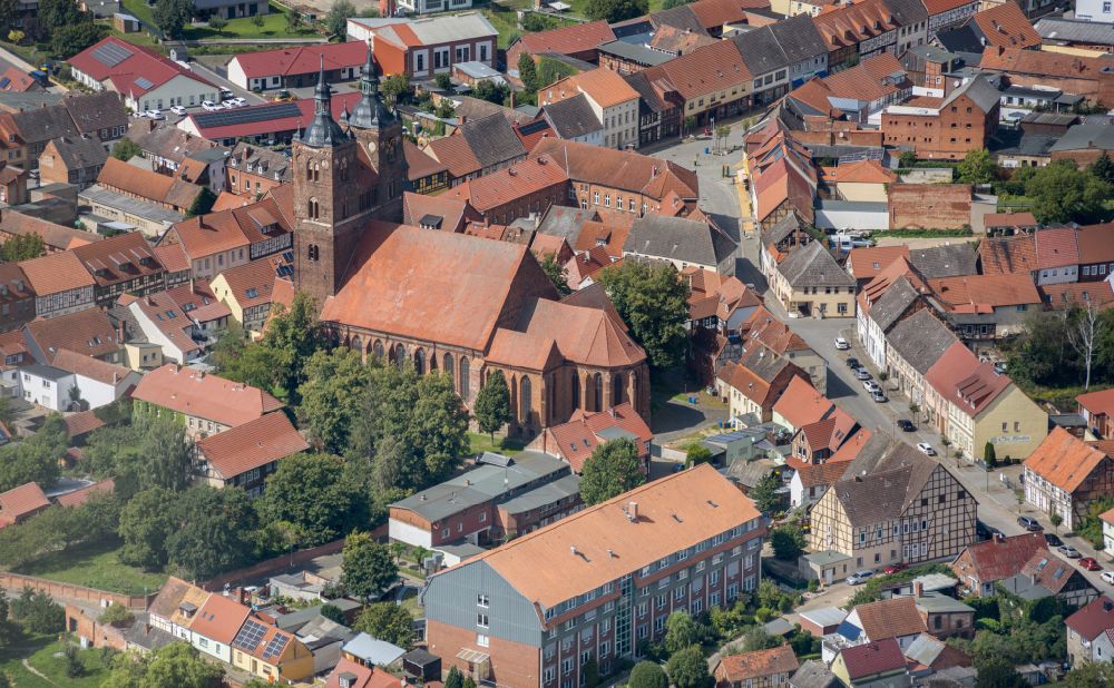 Aerial image Seehausen (Altmark) - Church building St. Petri in Seehausen (Altmark) in the state Saxony-Anhalt, Germany