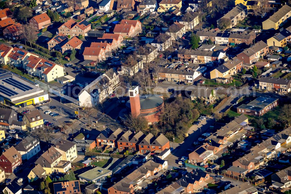 Aerial photograph Marl - Church building St. Pius on street Schachtstrasse in Marl at Ruhrgebiet in the state North Rhine-Westphalia, Germany