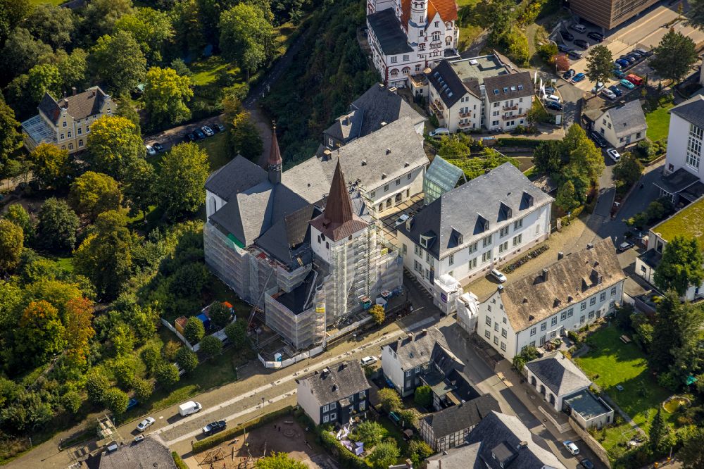 Aerial image Arnsberg - church building of Propsteikirche St. Laurentius at the monastery Wedinghausen in Arnsberg in the state of North Rhine-Westphalia, Germany