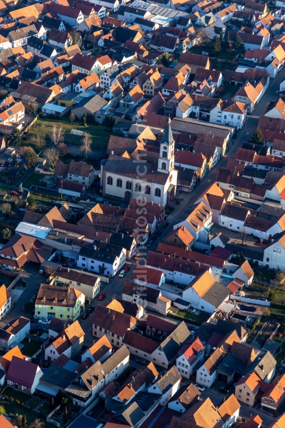 Aerial photograph Zeiskam - Church building Protestantische Kirche in Zeiskam in the state Rhineland-Palatinate, Germany